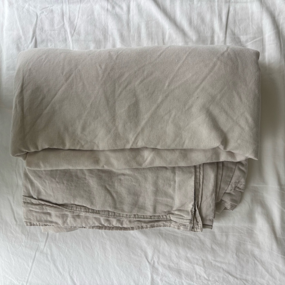 H&M Home Washed Linen Duvet Cover Set Light Gray Queen Size - Picture 2 of 5